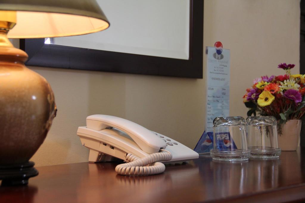 Hanoi Capital Hotel 외부 사진